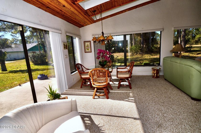 Set your sights on this freshly remodeled 3 bedroom, 2 bath, 2 - photo 22