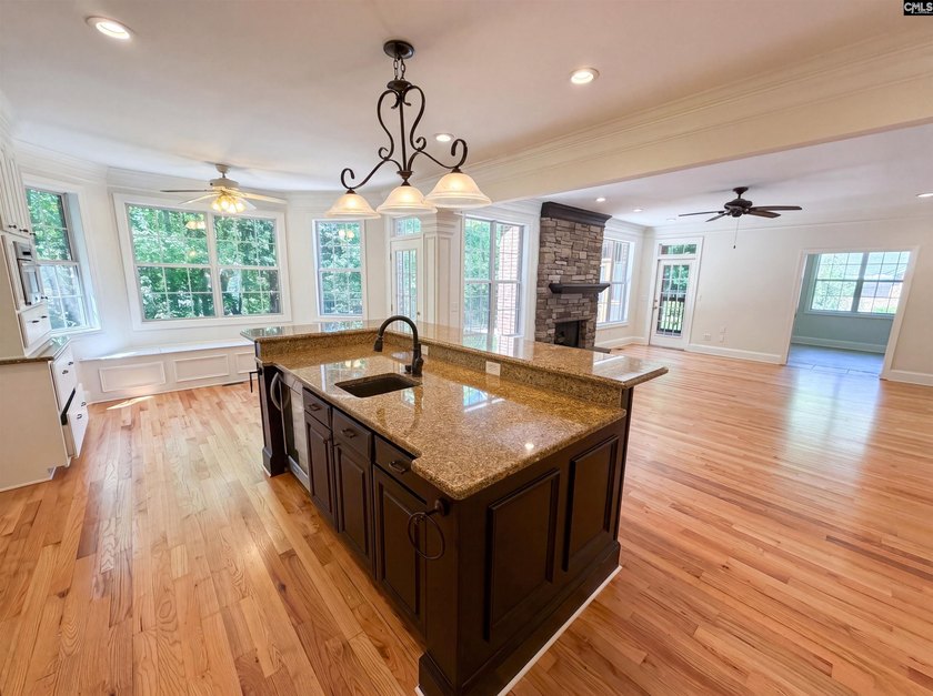 Welcome to 116 Crosscreek Dr, a home that exudes comfort and - photo 15