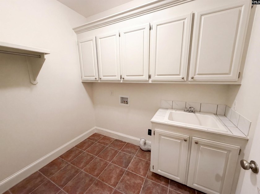 Welcome to 116 Crosscreek Dr, a home that exudes comfort and - photo 19