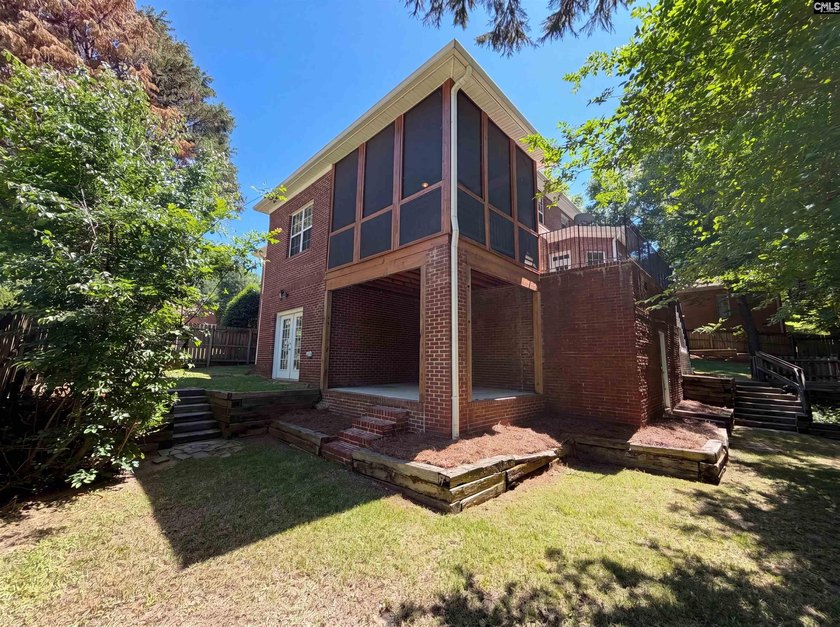 Welcome to 116 Crosscreek Dr, a home that exudes comfort and - photo 38