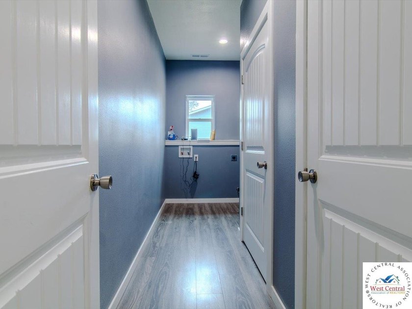 Built in 2024 and only two years old, this beautiful 3-bedroom - photo 13