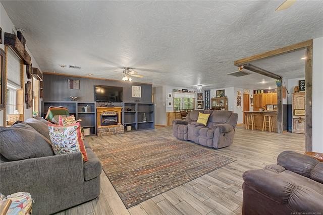 Located in the desirable Boatman area of Pryor, this 3-bedroom - photo 3
