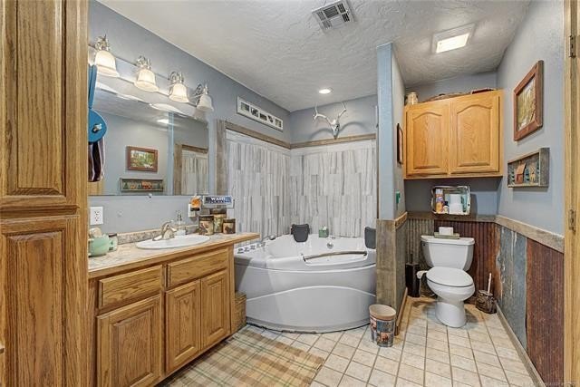 Located in the desirable Boatman area of Pryor, this 3-bedroom - photo 6