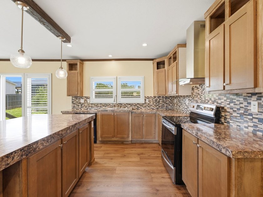 Nestled in the beautiful Texas Hill Country, this manufactured - photo 9