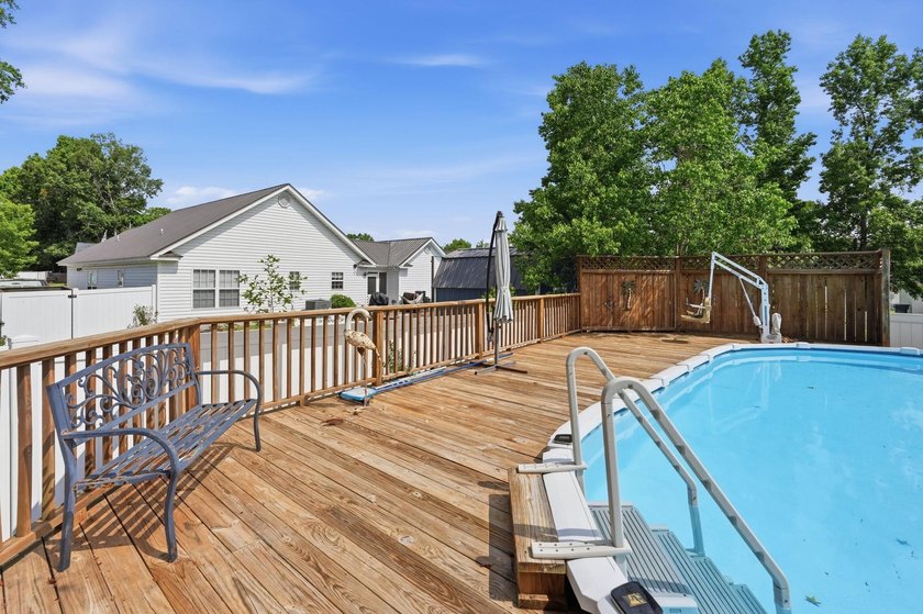 Located in the heart of Conway, this charming 4 bedroom, 2 and 1 - photo 25