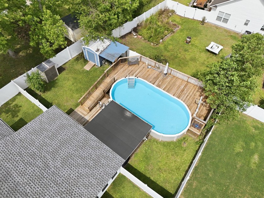 Located in the heart of Conway, this charming 4 bedroom, 2 and 1 - photo 33