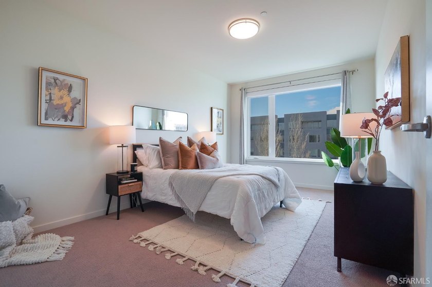Experience waterfront luxury in this stunning 1-bedroom, 1- bath - photo 12