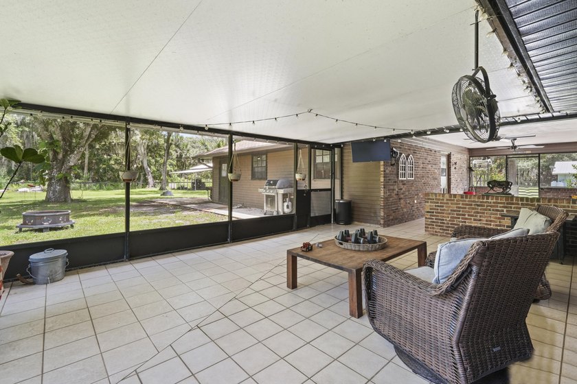 Country Estate with room to expand for all your needs whether - photo 42