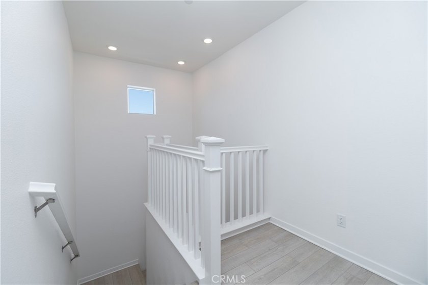 MUST SEE! TURNKEY SAN PEDRO CORNER LOT HOME! This Upgraded Home - photo 11