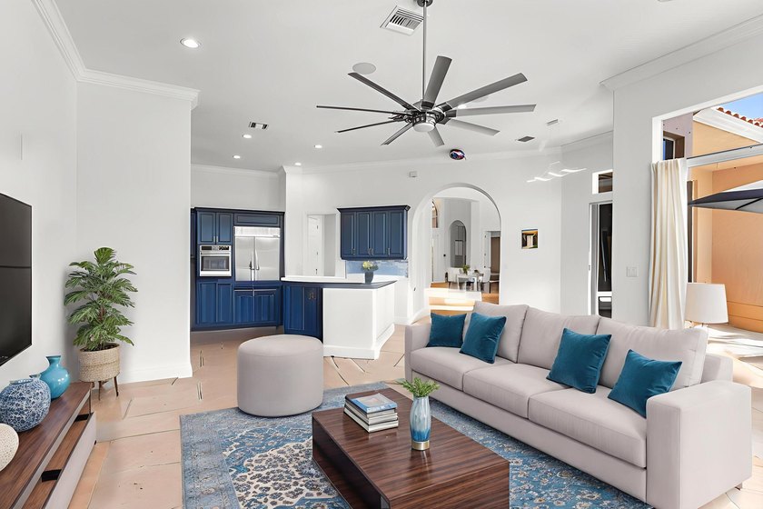 AMAZING - 6 Bedroom Estate home in the prestigious community of - photo 19