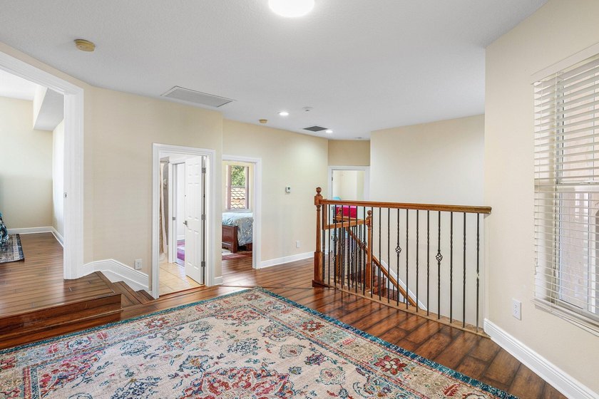 AMAZING - 6 Bedroom Estate home in the prestigious community of - photo 42
