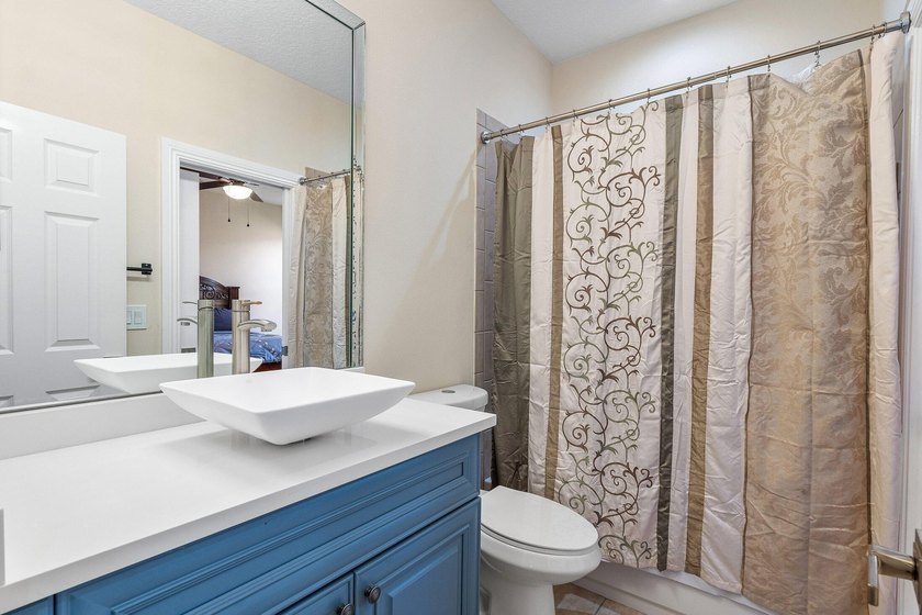 AMAZING - 6 Bedroom Estate home in the prestigious community of - photo 47