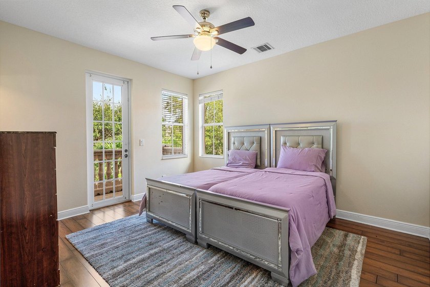 AMAZING - 6 Bedroom Estate home in the prestigious community of - photo 48