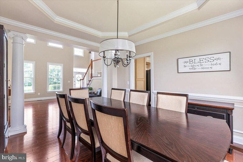 **OPEN SAT 7/18 2-4PM &amp; SUN 7/19 2-4PM** Welcome to luxury - photo 9