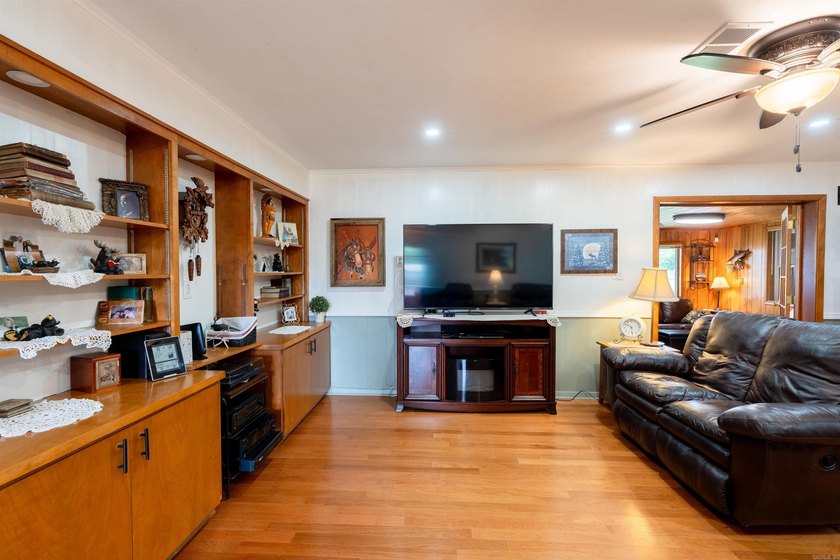 Endless Possibilities on 1.34 acres fully fenced. This - photo 6