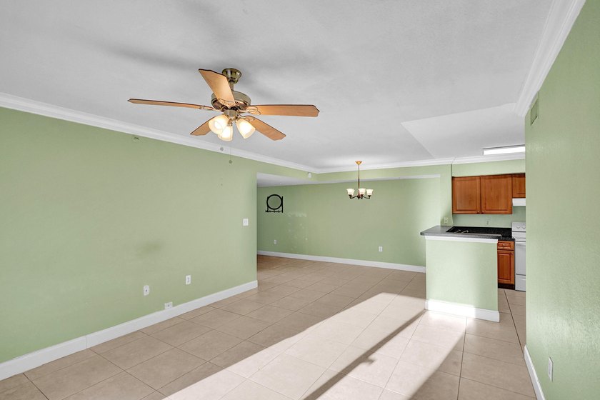 2BR/2BA first-floor condo in the gated community of Murano in - photo 8