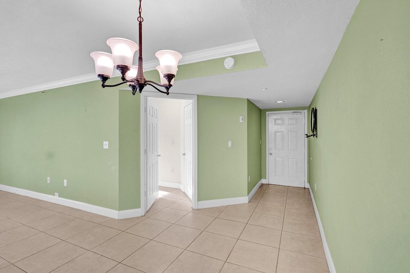 2BR/2BA first-floor condo in the gated community of Murano in - photo 10