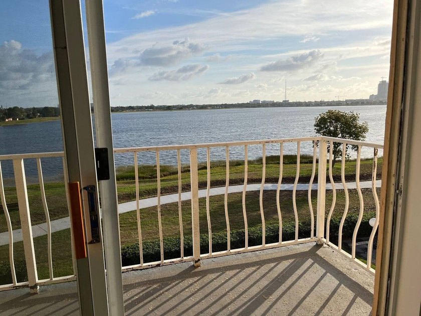 2 BEDROOM APARTMENT LOCATED IN A BEAUTIFUL AND PEACEFUL - photo 11