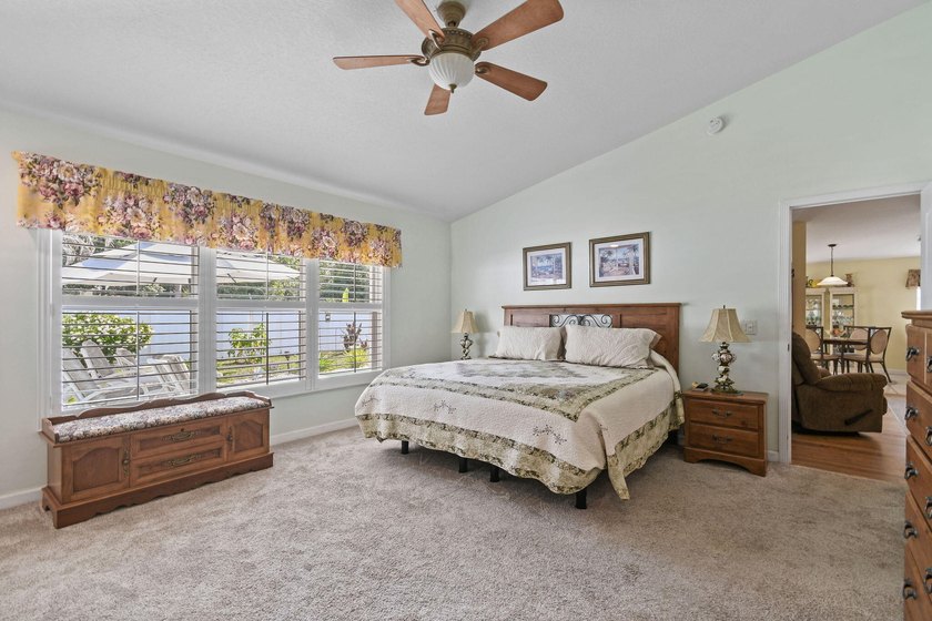 REDUCED! Spotless 3/2/2 POOL home in desirable Oleander Pines - photo 13