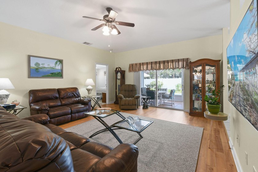REDUCED! Spotless 3/2/2 POOL home in desirable Oleander Pines - photo 26