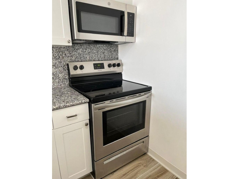 2 BEDROOM APARTMENT LOCATED IN A BEAUTIFUL AND PEACEFUL - photo 27