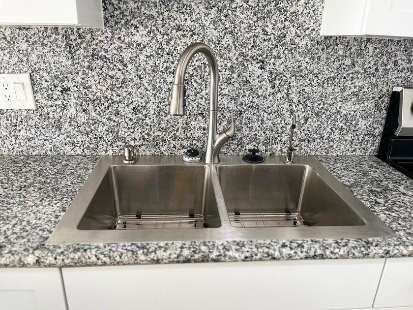 2 BEDROOM APARTMENT LOCATED IN A BEAUTIFUL AND PEACEFUL - photo 29