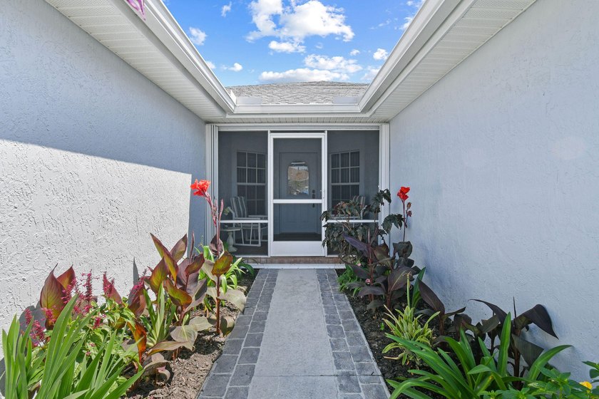 REDUCED! Spotless 3/2/2 POOL home in desirable Oleander Pines - photo 35
