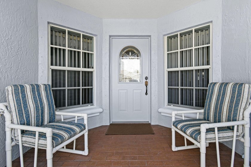 REDUCED! Spotless 3/2/2 POOL home in desirable Oleander Pines - photo 48