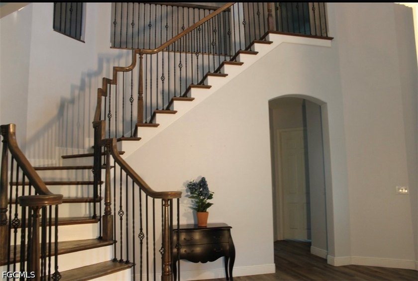 Just listed! The ultimate move-in ready retreat! Welcome to the - photo 8