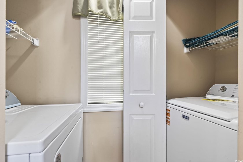 This captivating 3rd floor end unit features 2 bedrooms and 2 - photo 10