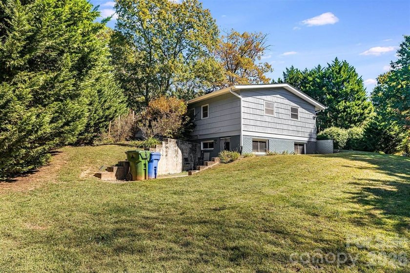 Imagine returning home in sought-after North Asheville. A - photo 44