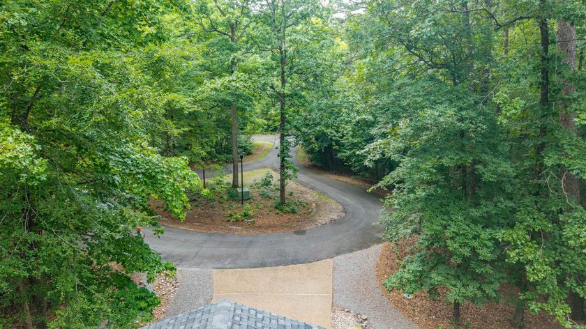 Beautifully updated one-level home offering over 2,000 square - photo 2