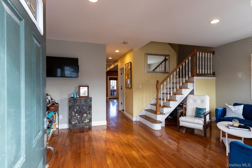 Retired contractor's own home, carefully and meticulously - photo 4