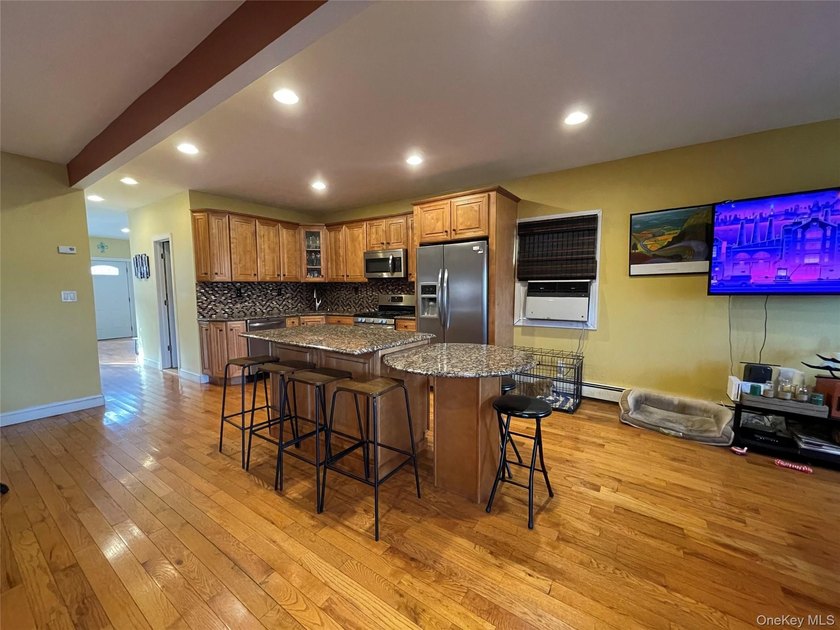 Retired contractor's own home, carefully and meticulously - photo 8