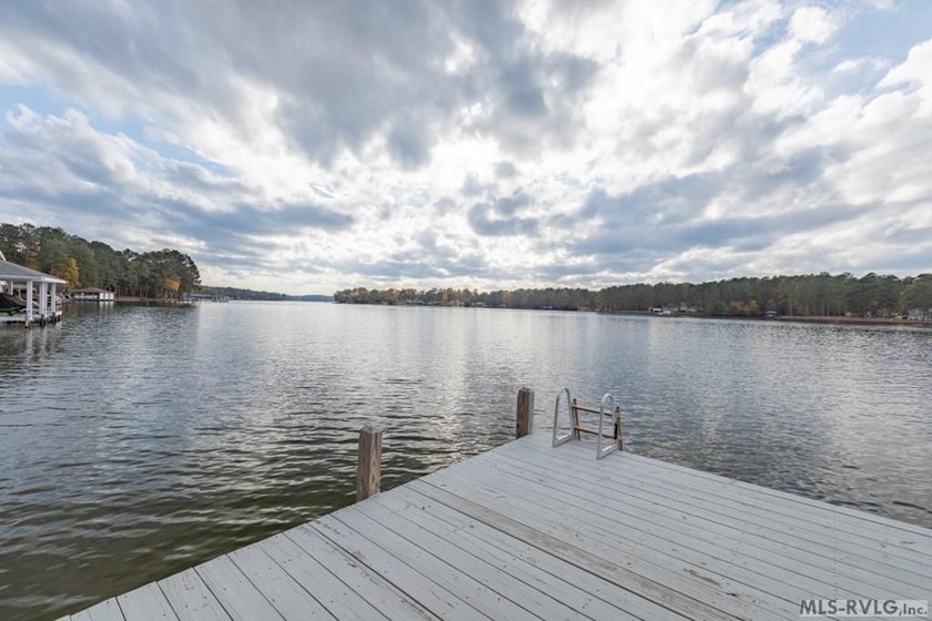 This fully furnished Lake Gaston waterfront home on Pea Hill - photo 35