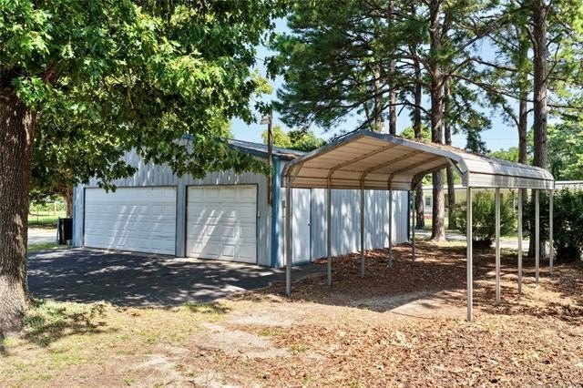 SWEET WATERFRONT PACKAGE AT AN INCREDIBLE VALUE! If you've been - photo 3