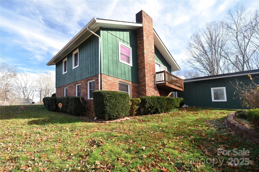 What a versatile property! Are you looking for a - photo 6