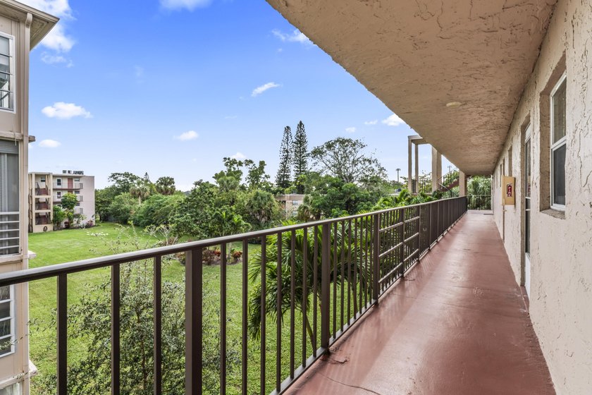Upgraded 55+ Community Apartment - Resort-Style Living! This - photo 18