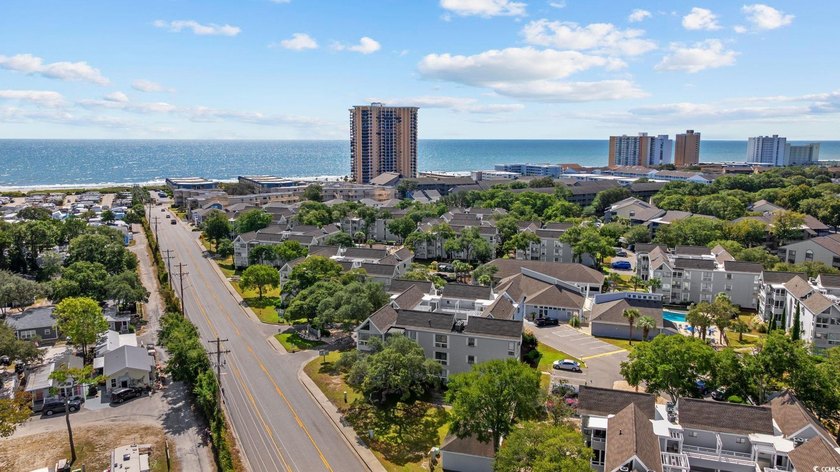 Motivated Seller! Beautiful top-floor, corner 2BR/2BA fully - photo 6