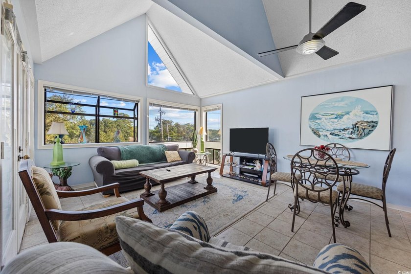 Motivated Seller! Beautiful top-floor, corner 2BR/2BA fully - photo 7