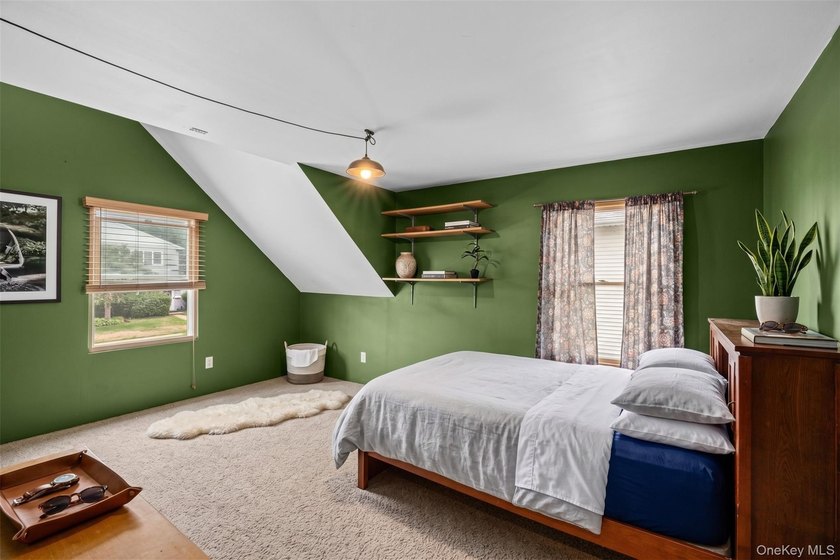 Introducing 547 Sunnybrook Dr.- Welcome to this spacious and - photo 10