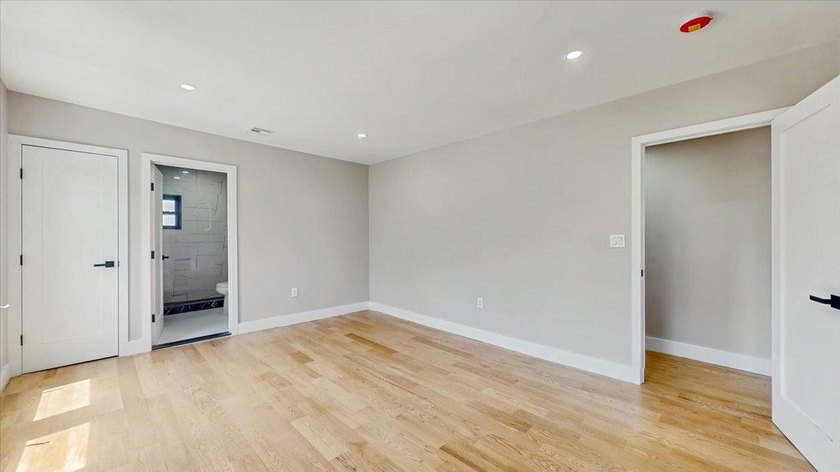 Welcome to this one-of-a-kind, fully gut-renovated 3-level - photo 14