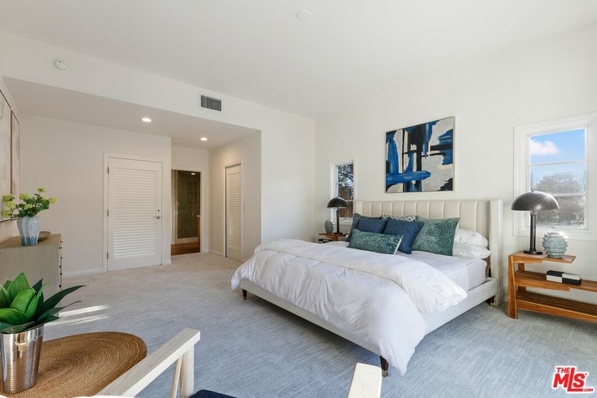 Located within the exclusive guard-gated community of Malibu - photo 15