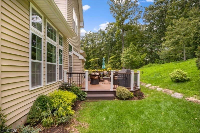 Welcome to a true GEM! Beautifully maintained colonial w/apprx - photo 24