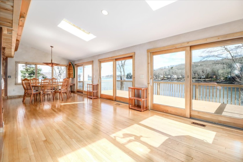 Candlewood Lake Direct Waterfront Home
NEW PRICE! - photo 28