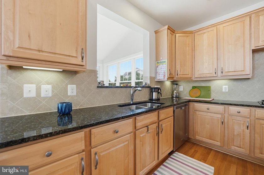 Welcome to this highly sought after Waterford model in the award - photo 13