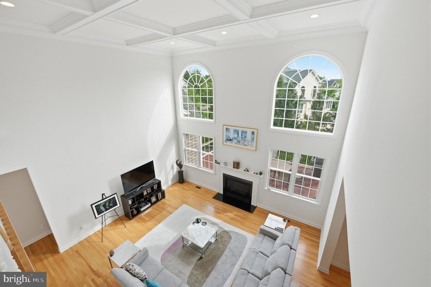 Welcome to this highly sought after Waterford model in the award - photo 25