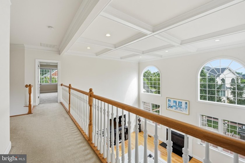 Welcome to this highly sought after Waterford model in the award - photo 40