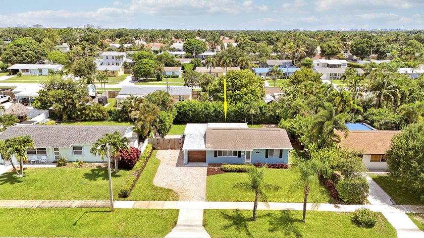 Completely remodeled 3-bedroom, 2-bath home in North Palm Beach! - photo 41