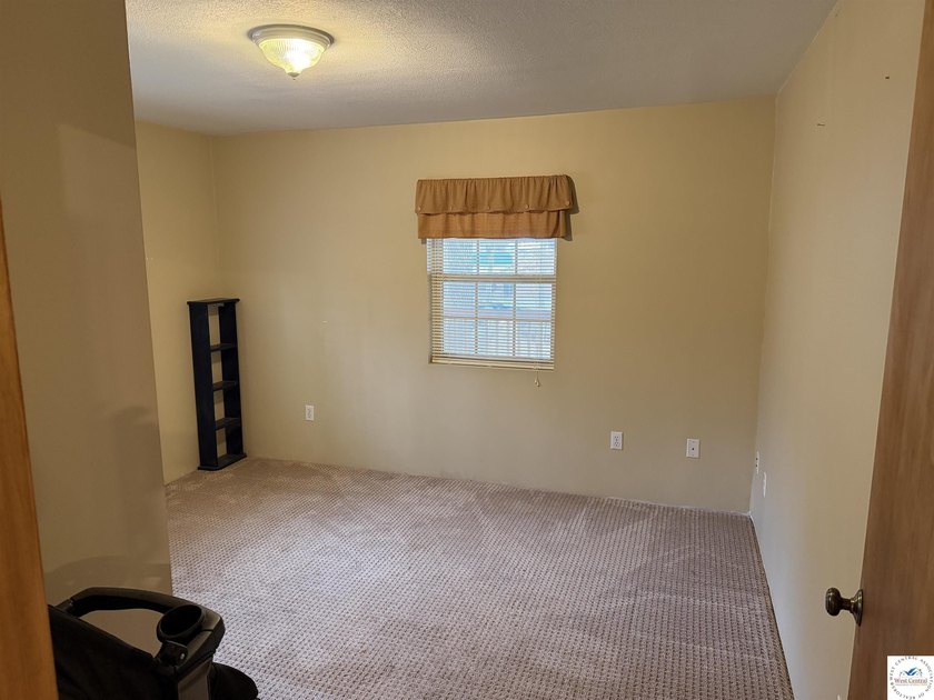 Enjoy the lake lifestyle in this spacious 4-bedroom, 2-bath home - photo 18